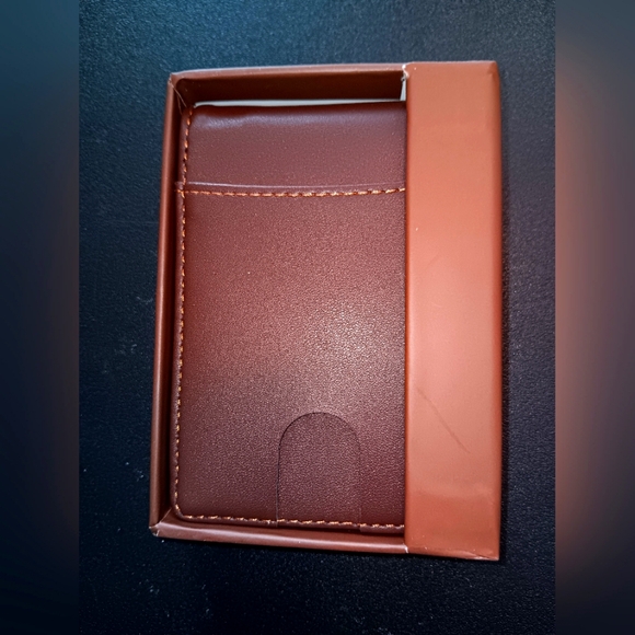 Mark Fred Wallet - Picture 1 of 4